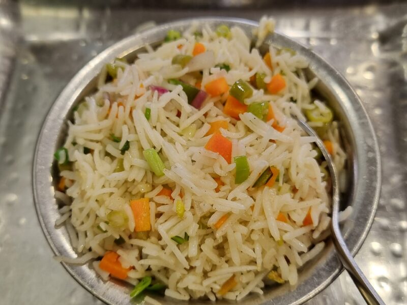 25-Minute Garlic Egg Fried Rice with Veggies