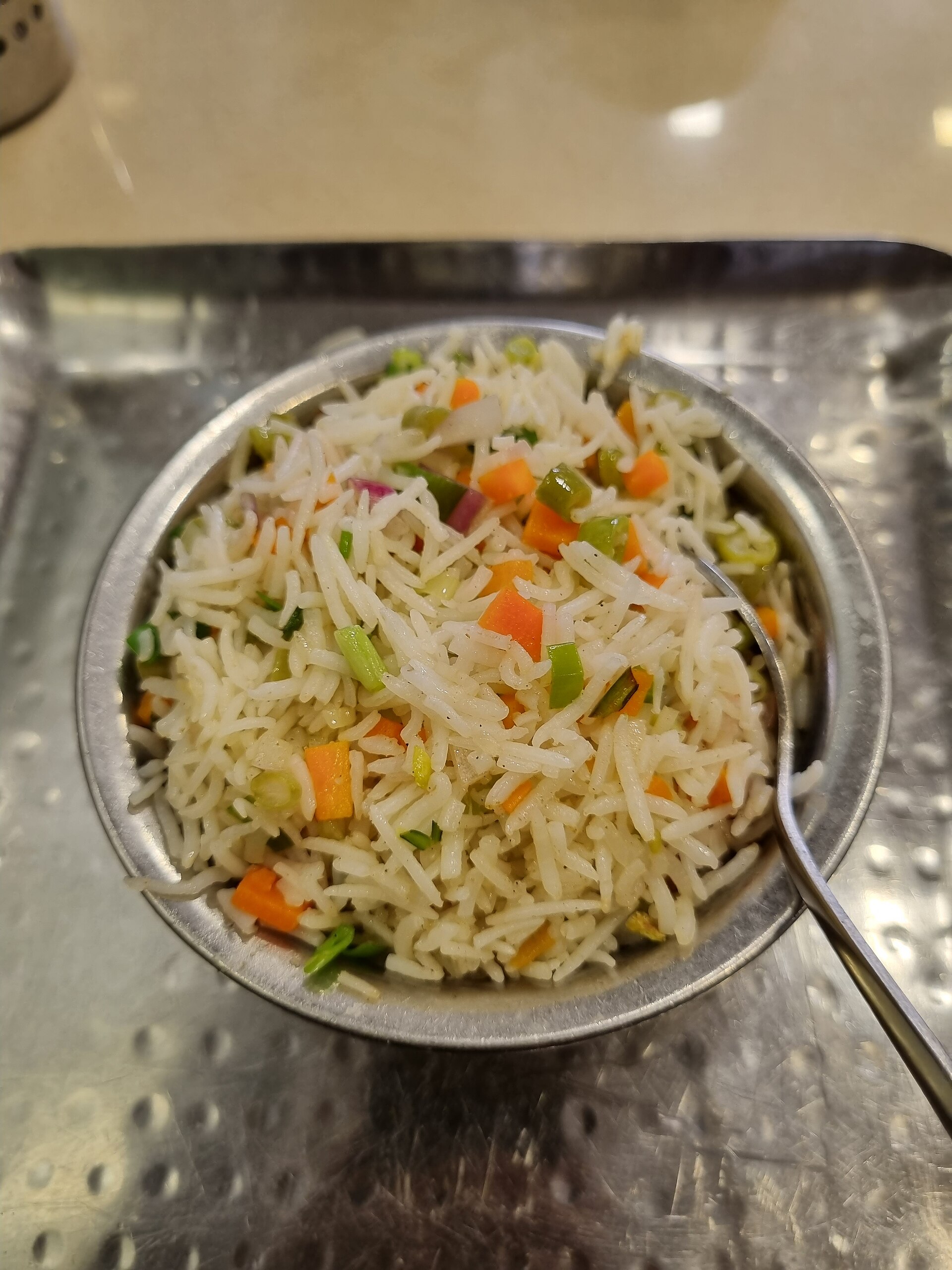 25-Minute Garlic Egg Fried Rice with Veggies