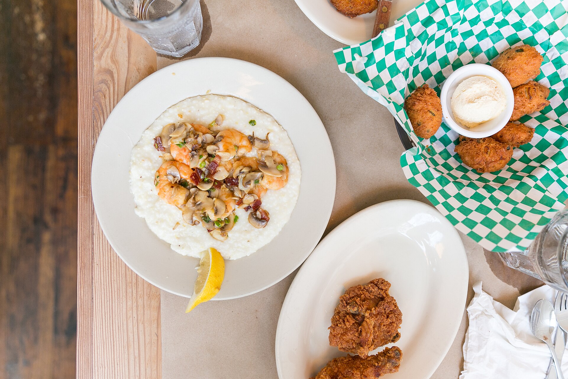 Southern Shrimp and Grits Skillet