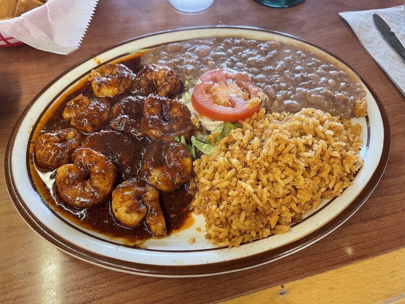 Camarones a la Diabla (Spicy Mexican Shrimp Skillet)